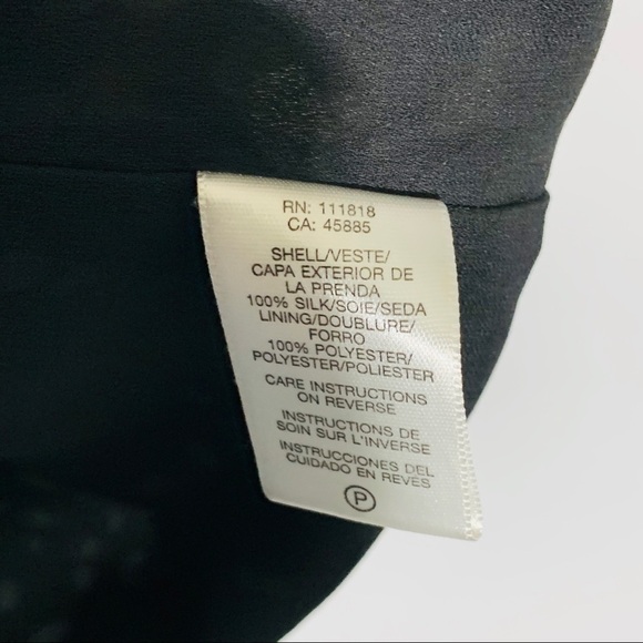 MICHAEL Michael Kors // Silk Black and White Sleeveless Top - Picture 6 of 6